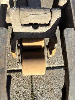 Nízkozdvižný vozík 2015  BT LWE 180 (7)