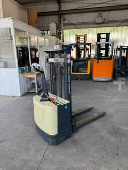 Ledestabler 2010  Genkinger Hochubwagen VH-PWS 10/25 (1)