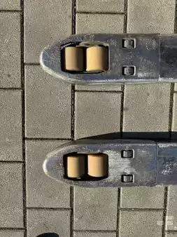 Transpaleta eléctrica 2008  Still EXU 16 (6)