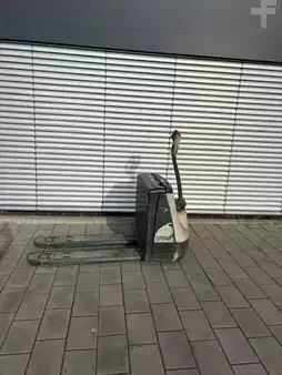 El-pallevogn 2010  Crown WP2315 (1)