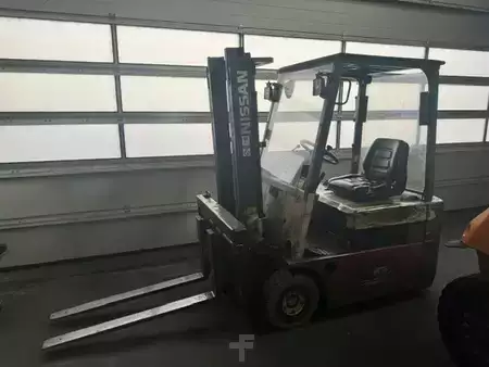 Electric - 3 wheels 2000  Nissan N01L18U (1)
