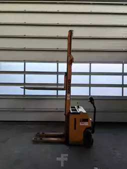 Pallet Stackers 1990  OM CT13 (2)