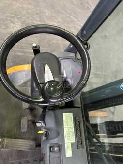 Carretilla elevadora GLP 2010  Jungheinrich TFG 425 (9)