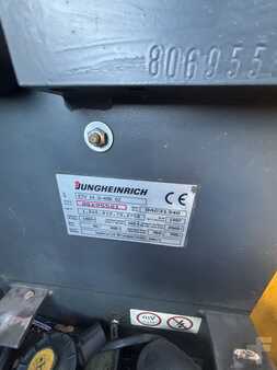 Schubmaststapler  Jungheinrich ETV 14 (12)