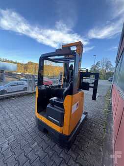 Schubmaststapler  Jungheinrich ETV 14 (5)