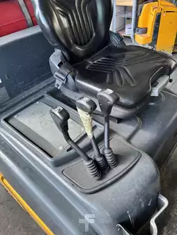 Gázüzemű targoncák 2010  Jungheinrich TFG 316s (10)