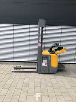 Stoccatori 2020  Jungheinrich ERC 216 (1)