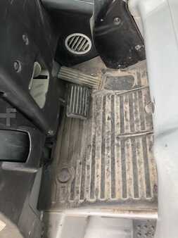 Elektro 4 Rad 2015  Still RX60-40 (12)