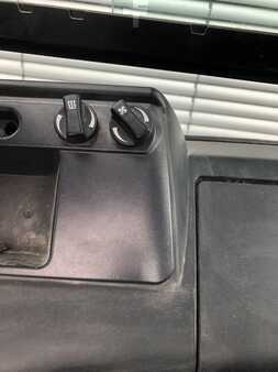 Elektro 4 Rad 2015  Still RX60-40 (17)