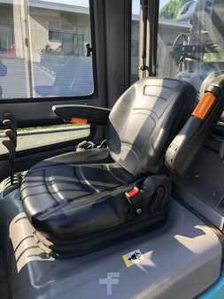 Wózki gazowe 2019  Heli CPYD 25 (6)
