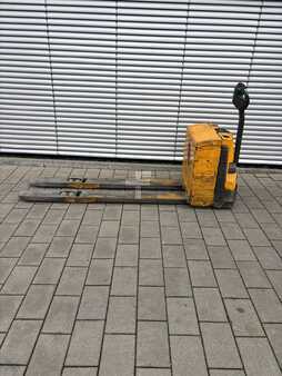 Transpallet elettrici 2008  Jungheinrich EJE 118  (1950 mm Gabellänge) (1)