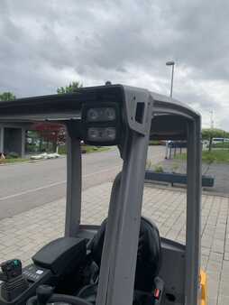 El truck - 4 hjulet 2018  Jungheinrich EFG 320 (8) 
