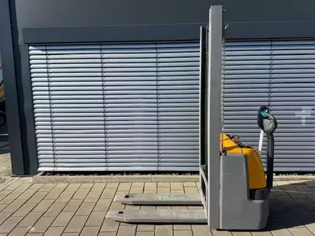 Ledestabler 2016  Jungheinrich EJC 110 (1)