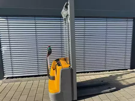 Ledestabler 2016  Jungheinrich EJC 110 (3)