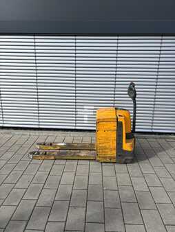 Lavansiirtovaunu 2012  Jungheinrich EJE 225 (1)