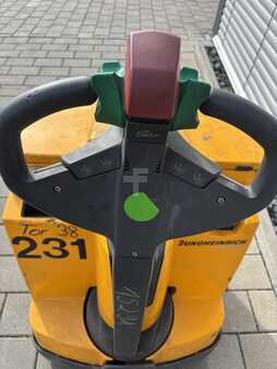 Lavansiirtovaunu 2012  Jungheinrich EJE 225 (12)