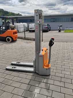 Apilador eléctrico 2018  Still ECV10 (1)