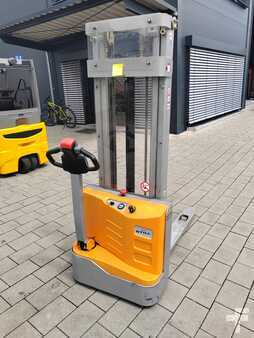 Apilador eléctrico 2018  Still ECV10 (3)