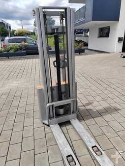 Apilador eléctrico 2018  Still ECV10 (5)