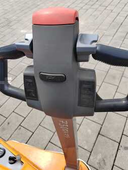 Apilador eléctrico 2018  Still ECV10 (8)