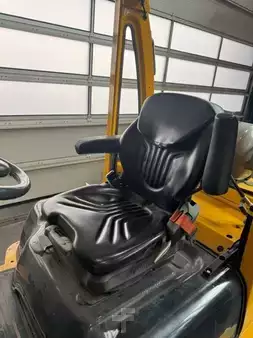 Carrelli elevatori GPL 2018  Nissan U1D2A25LH (18)