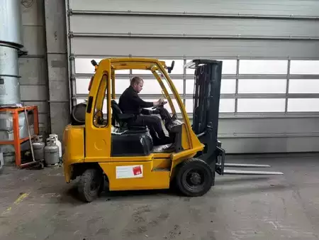 Carrelli elevatori GPL 2018  Nissan U1D2A25LH (4)