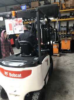 Bobcat B30X-7Plus