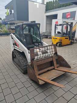 Chariot élévateur compact 2006  Bobcat Bobcat Kettenbagger T140 (1)