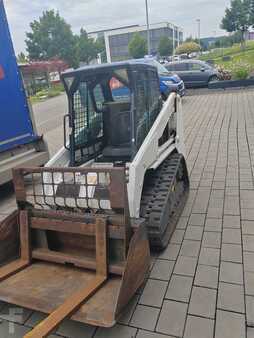 Chariot élévateur compact 2006  Bobcat Bobcat Kettenbagger T140 (6)