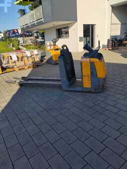 Horizontale orderpickers 2017  Jungheinrich ECE 225 (2400 mm) (2)