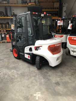 Chariots élévateurs diesel 2024  Bobcat D30NXS (1)