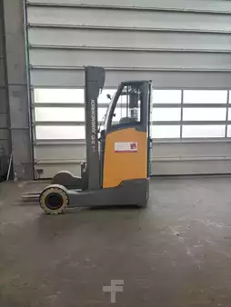 Schubmaststapler  Jungheinrich ETV C16 (1)