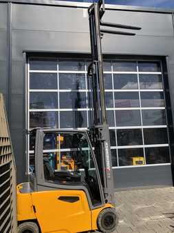Elektromos 4 kerekű 2019  Jungheinrich EFG 316D-PLT GE115-464 DZ (25)