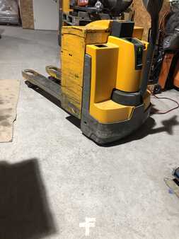 Transpallet elettrici 2017  Jungheinrich EJE 220R (Rampenfunktion) (17)