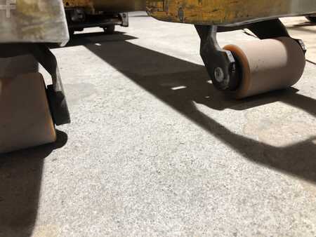 Transpallet elettrici 2017  Jungheinrich EJE 220R (Rampenfunktion) (18)