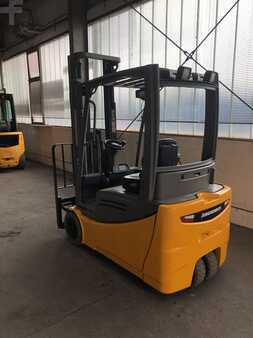 Elektro 3 Rad 2021  Jungheinrich EFG 216k -370 ZZ (16)