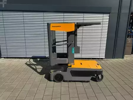Preparador de pedidos horizontal 2017  Jungheinrich EKM 202 (4)