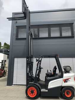 Nestekaasutrukki 2024 Bobcat G30 NXP (3)