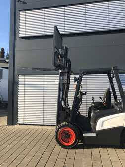 Carretilla elevadora GLP 2024  Bobcat G30 NXP (4)