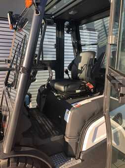 Bobcat D25NXS