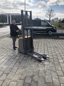 Stapelaars 2019  Jungheinrich EJD 118 (1)