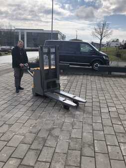 Stapelaars 2019  Jungheinrich EJD 118 (5)
