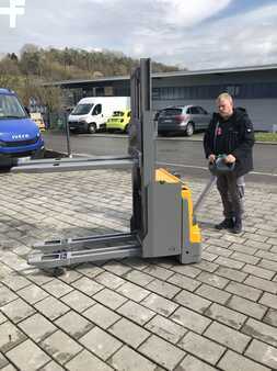 Stapelaars 2019  Jungheinrich EJD 118 (6)