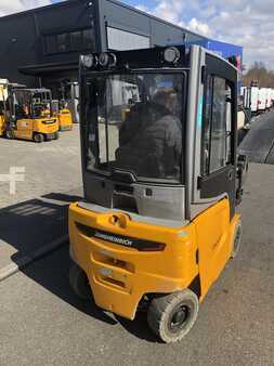 Elektromos 4 kerekű 2022  Jungheinrich EFG 316k 464 DZ (10)