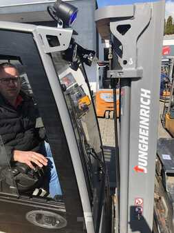 Elektromos 4 kerekű 2022  Jungheinrich EFG 316k 464 DZ (33)