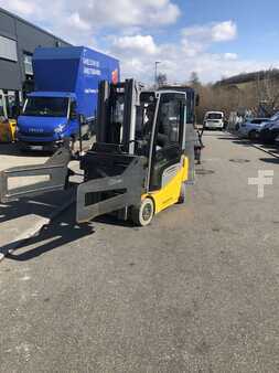 Elektromos 4 kerekű 2022  Jungheinrich EFG 316k 464 DZ (36)