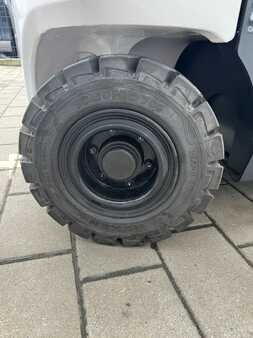 Elektromos 4 kerekű 2023  Bobcat B25X Neugerät mit Herstellergarantie (25)