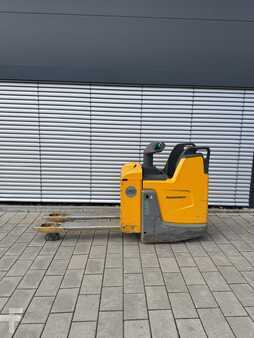 Transpallet elettrici 2021  Jungheinrich ERE 120 FP Baujahr 2021 Lithium (2)