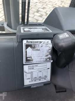 Wózki widłowe diesel 2017  Jungheinrich DFG 425s (8)