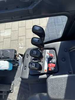 Dieselový VZV 2024  Bobcat D25NXS (13)